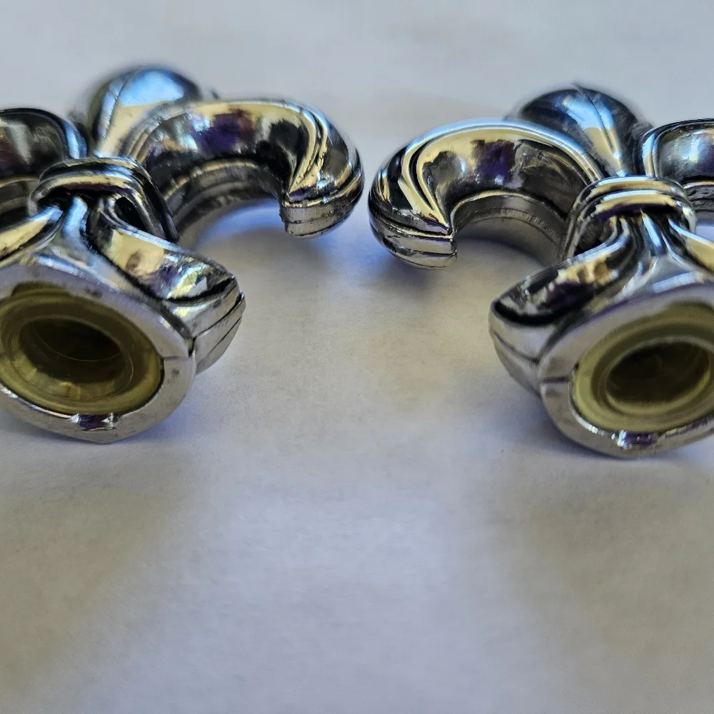 Salt and Pepper Shakers Vintage Mini Fleur-de-lis - Picture 3 of 6